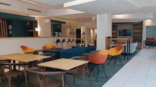 Lobby Lobby