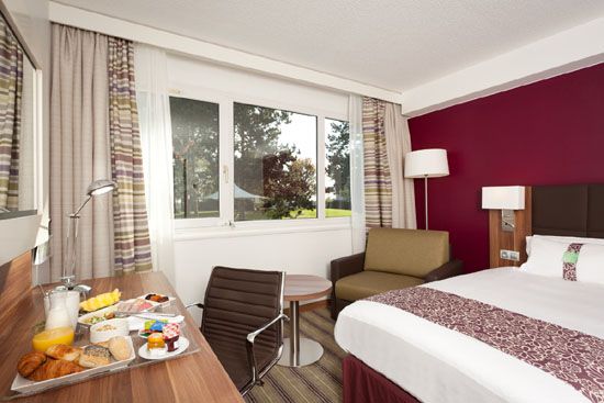 lille, englos, hotels lille, lille hotels, hotel, holiday inn englos, englos hotel, hotel holiday inn lille, hotel holiday inn, hotels englos