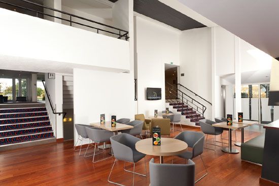 lille, englos, hotels lille, lille hotels, hotel, holiday inn englos, englos hotel, hotel holiday inn lille, hotel holiday inn, hotels englos