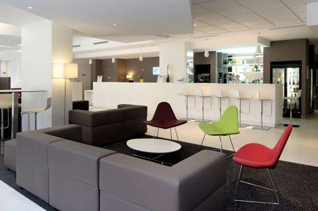 Hall lille, hotels lille, lille hotels, hotel, hotel centre, centre hotel, hotel holiday inn lille, hotel holiday inn, hotels lille centre